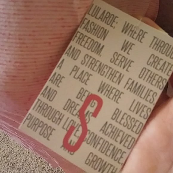 LuLaRoe Randy Shirt - Picture 4 of 5